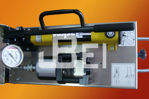 青島PARKER卡套預(yù)裝機(jī)EOKARRYMAT
